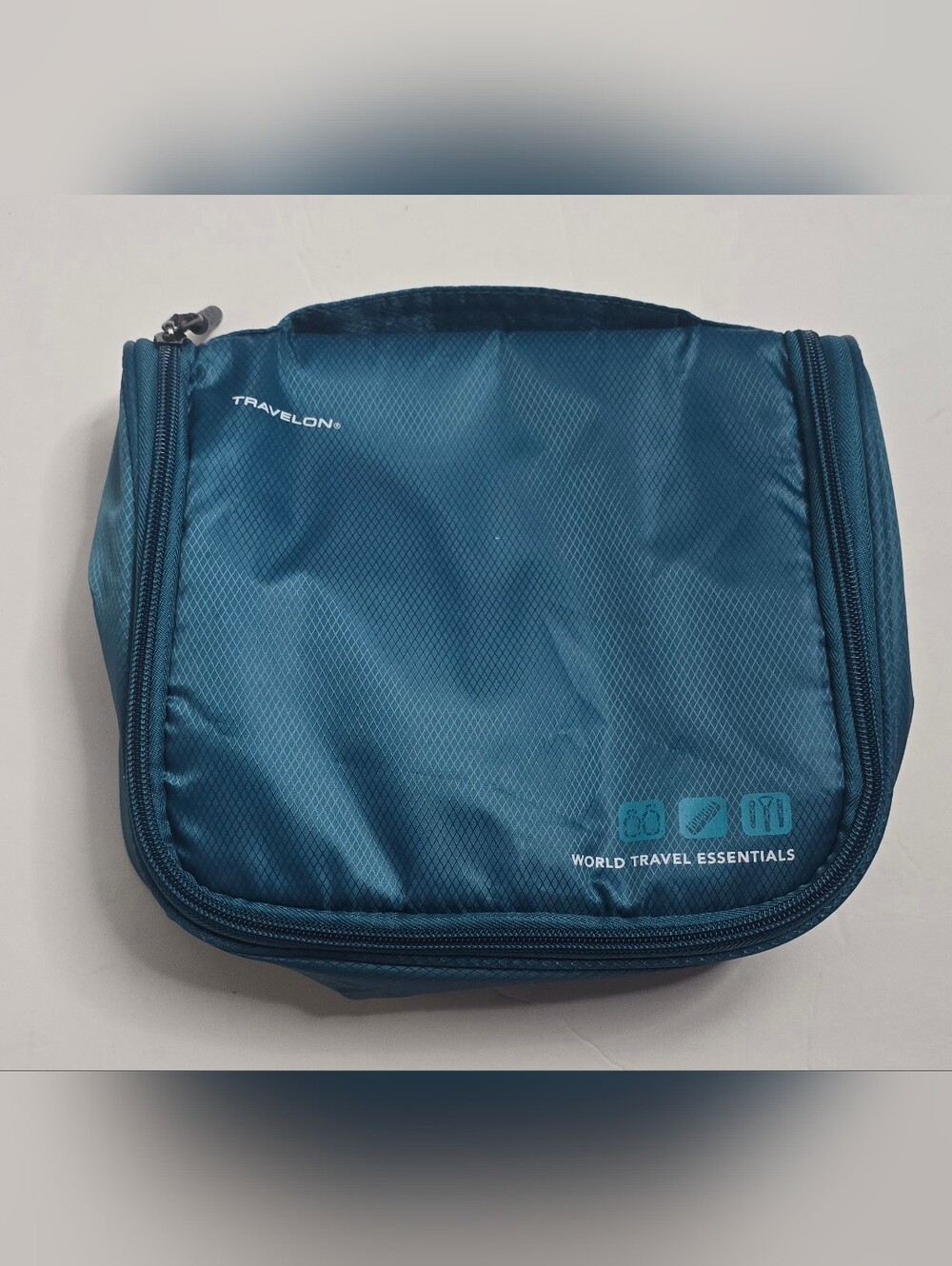 TRAVELON World Travel Essentials Hanging Toiletry Case Bag